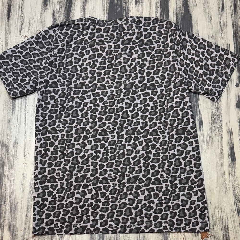 Puma Streetwear Black and Gray Leopard Print Men's Tee - Picture 6 of 9